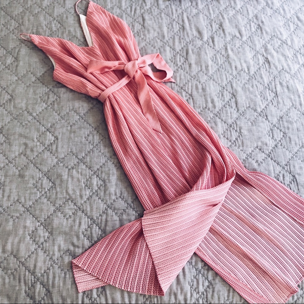 Sold. Beautiful summer midi dress